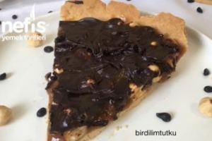 Karamelli Fındıklı Çikolatalı Tart Karamelli Fındıklı Çikolatalı Tart
