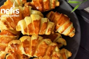 Milföyden Çikolatalı Kuruvasan Milföyden Çikolatalı Kuruvasan