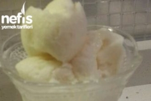 Vanilyalı Dondurma Vanilyalı Dondurma