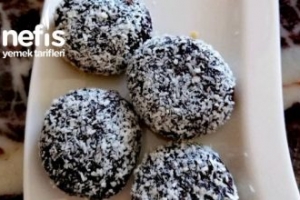 Yalnızca 2 Malzemeli Hafif Ve Lezzetli Çikolata Topları Yalnızca 2 Malzemeli Hafif Ve Lezzetli Çikolata Topları