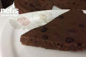 Bol Çikolatalı Süratli Brownie Bol Çikolatalı Süratli Brownie