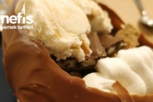 Dondurmalı Çikolata Kasesi Dondurmalı Çikolata Kasesi