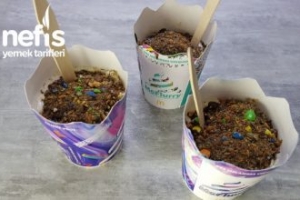 Yapılışı Çok Kolay Mc Donalds Mc Fleurry Dondurması (Videolu) Yapılışı Çok Kolay Mc Donalds Mc Fleurry Dondurması (Videolu)