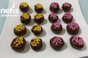 5 Dakikada Çikolatalı Truffle (Sadece 3 Malzemeyle Truff) 5 Dakikada Çikolatalı Truffle (Sadece 3 Malzemeyle Truff)