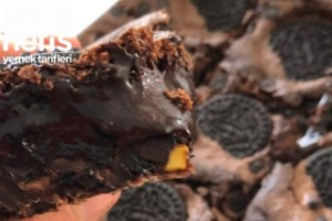 Bol Çikolatalı Browni Bol Çikolatalı Browni