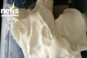 Ev Yapımı Maraş Dondurması Ev Yapımı Maraş Dondurması