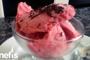 Çilekli Dondurma Konut Üretimi Çilekli Dondurma Konut Üretimi