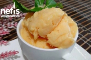 En basitinden Şeftalili Dondurma Yalnızca 3 Malzemeli En basitinden Şeftalili Dondurma Yalnızca 3 Malzemeli