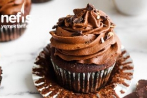 Enfes Çikolatalı Cupcake Enfes Çikolatalı Cupcake