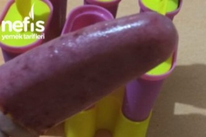 Şekersiz Çilekli Dondurma Çok Kolay Şekersiz Çilekli Dondurma Çok Kolay