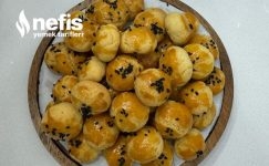 Lokmalık Tuzlu Kurabiye Lokmalık Tuzlu Kurabiye