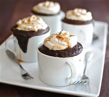 Nutellalı Fincan Kek