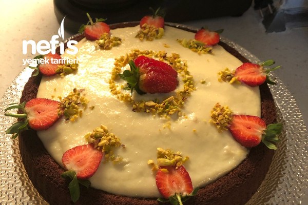 Beyaz Çikolatalı Tart Kek