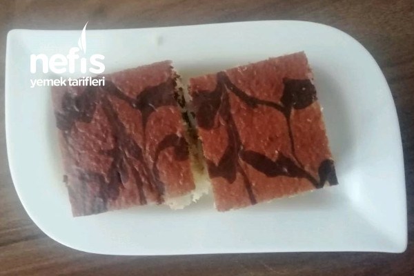 İki Renkli Siyah Beyaz Anne Keki