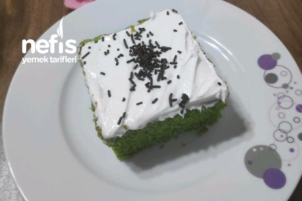 Ispanaklı Enfes Pasta Kek