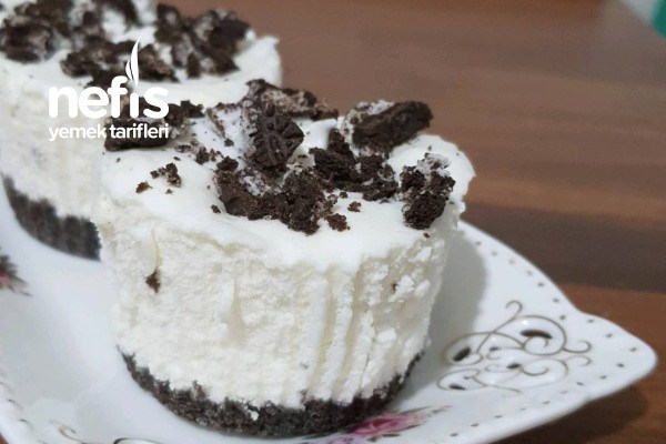Oreolu Porsiyonluk Cheesecake