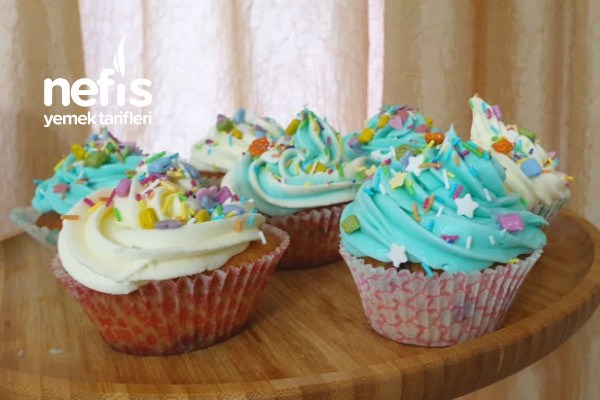Renkli Cupcakeler