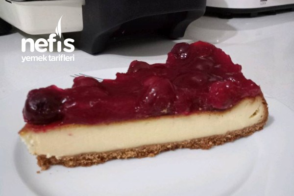 Vişne Soslu Cheesecake