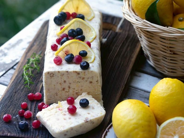 Bisküvili Limonlu Parfe