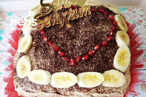 Çok Lezzetli Yıldönümü Pastam