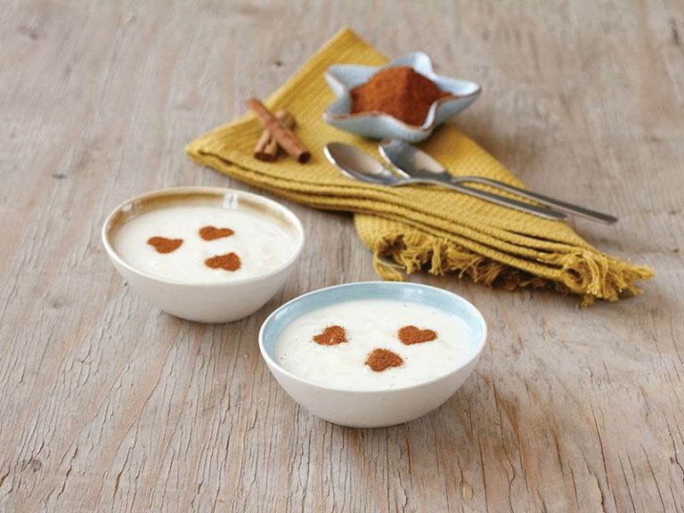 Kremalı Ve Damla Sakızlı Sütlaç