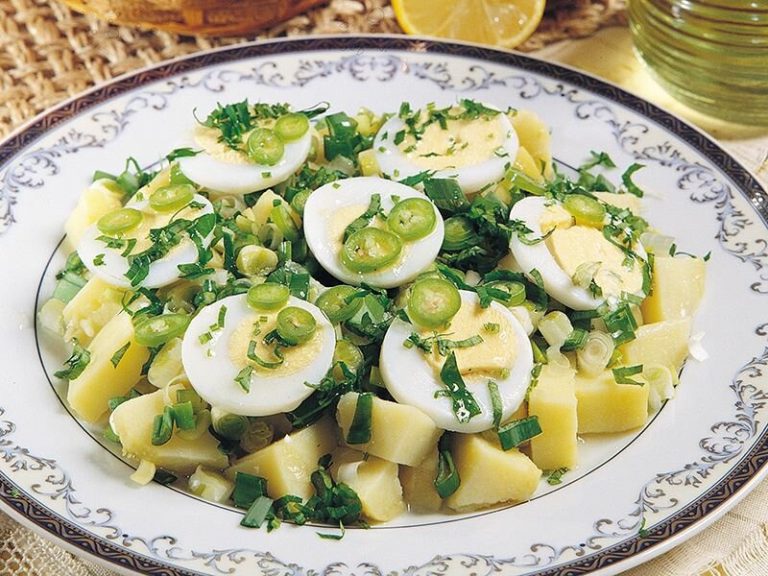 Paşa Pilavı Salata