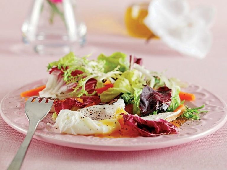 Poşe Yumurtalı Salata