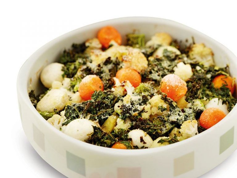 Taze Otlu Karmaşık Sebze