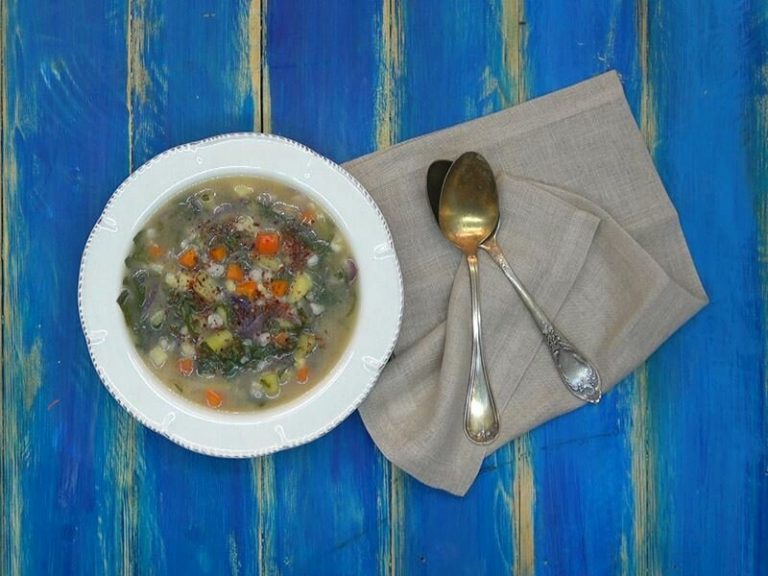 Yarma Darılı Ispanak Çorbası