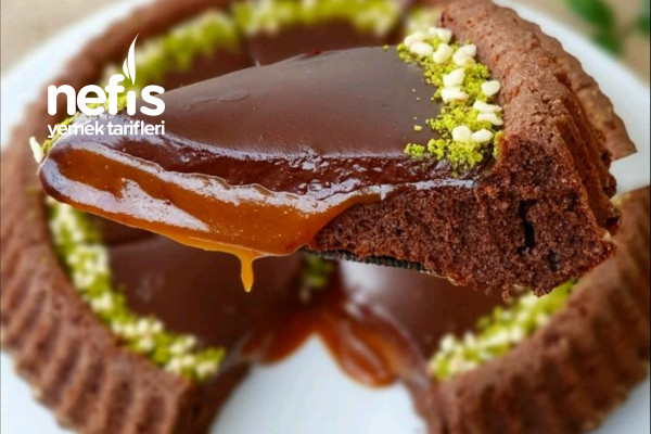 Çikolatalı Karamellı Tart Kek