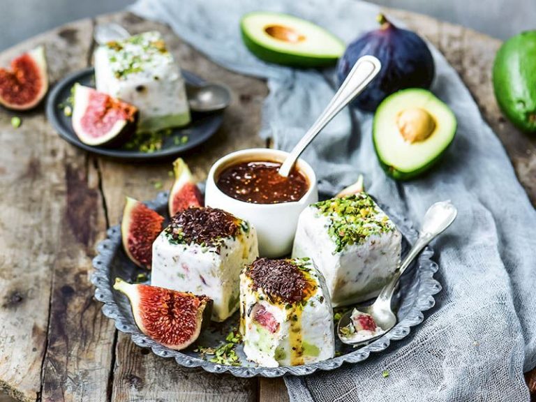Antep Fıstıklı Ve İncirli Avokado Semifreddo
