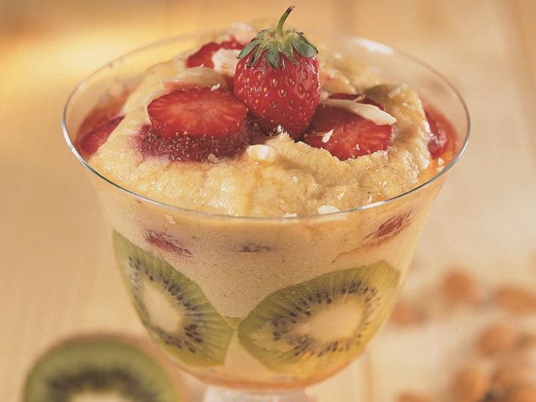 Kivili Ve Çilekli Kup