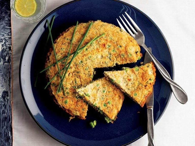 Yulaflı Ve Bezelyeli Omlet