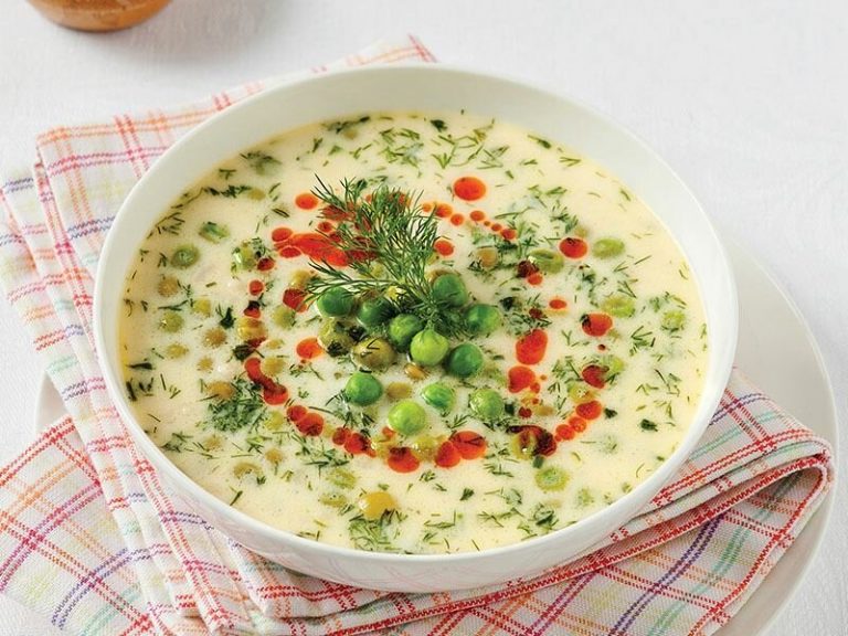 Patatesli Bezelye Çorbası