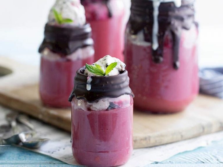 Vişneli Soğuk Tatlı