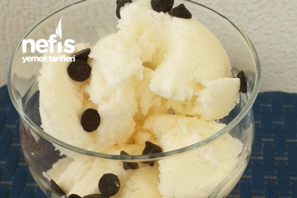 Dört Dörtlük Dondurma (4 Malzeme İle 4 Adımda)