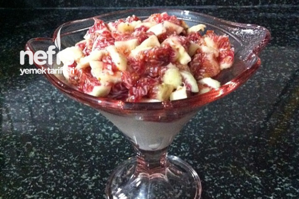 Mevsim Meyveleriyle İkramlık Dondurmalar