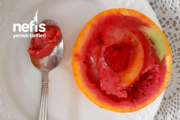 Portakal Çanağında Meyveli Fit Dondurma