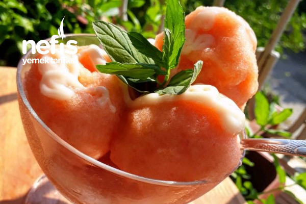 Şeftalili Ezme Dondurma Limonun Eşsiz Lezzetiyle Tadına Doyulmaz Sorbe Tecrübeyi