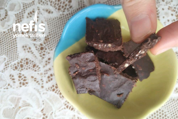 Ev Yapımı Çikolata Tarifi