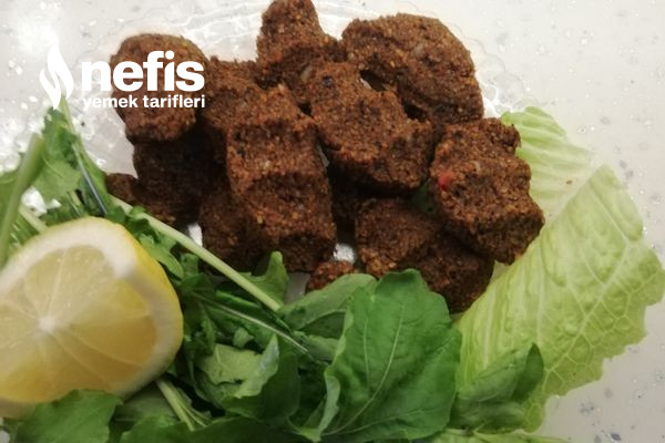 Urfa Usulü Etsiz, Domatesli Ham Köfte