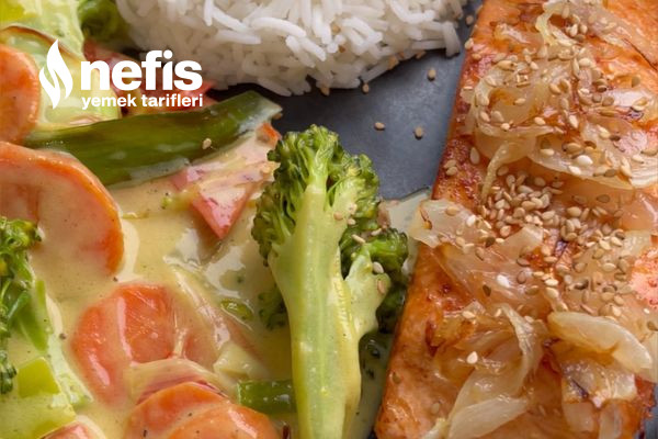 Somon Balığı İle Fıstık Soslu Sebze Çin Yemeği