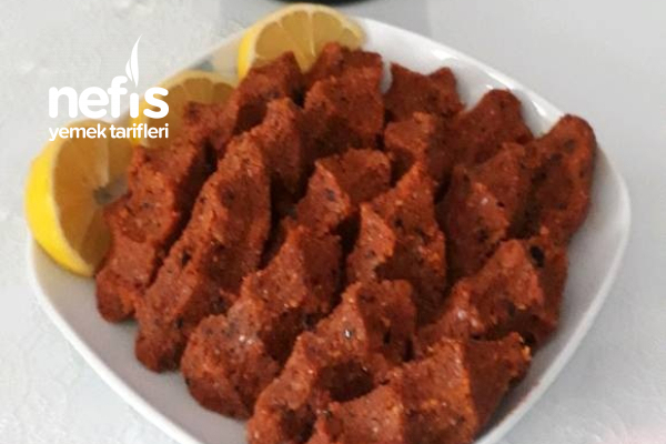Komşu Çatlatan Çiğ Köfte