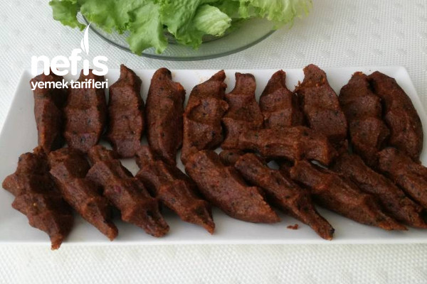 Çiğ Köfte (Etsiz Ev Yapımı)