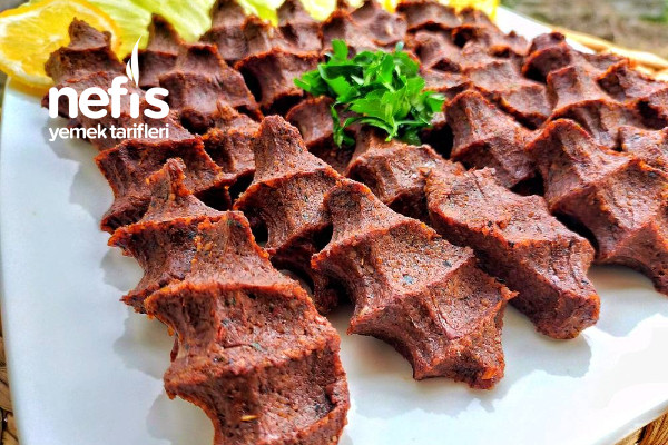 Gerçekten Farkı Olmayan Çiğ Köfte